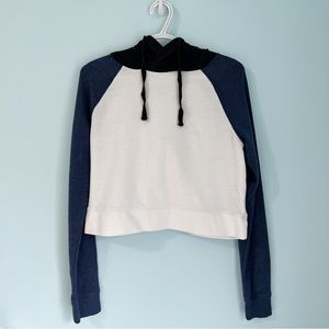 SO Colorblock Cropped Hoodie (Juniors S)